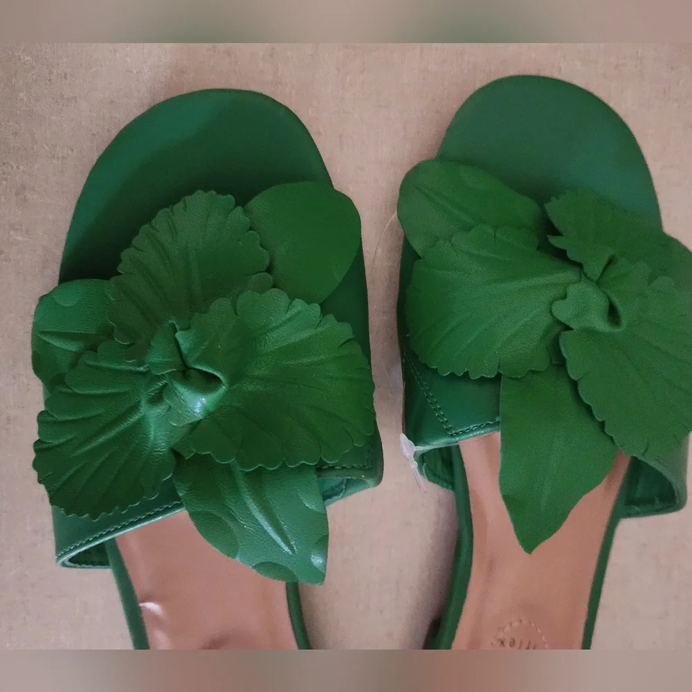 Anne Klein Vibrant Green Floral Slide Sandals,Caribbean/Vacation Ready,S-7, NWOT - Picture 4 of 5